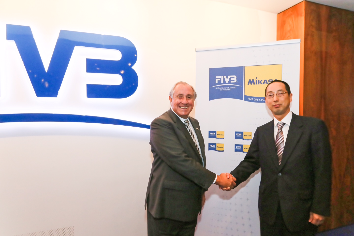 FIVB-contract
